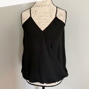 Shinestar black V-neck blouse